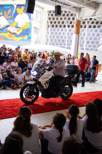 DESFILE DO 9º ANO