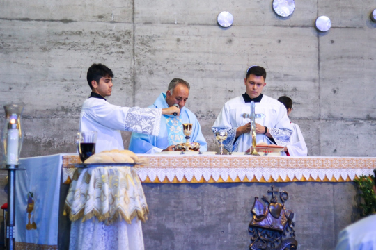 IMG-103
